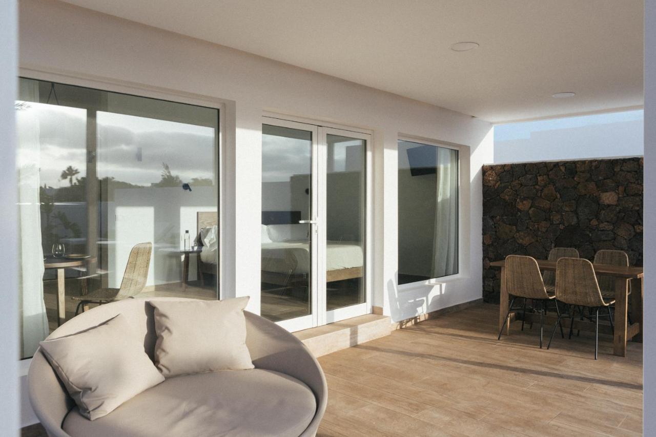 Alava Suites Costa Teguise Luaran gambar