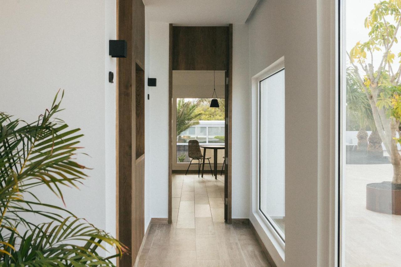 Alava Suites Costa Teguise Luaran gambar